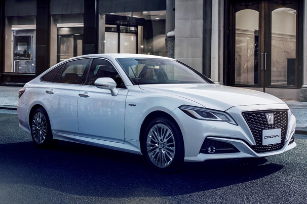 特別仕様車HYBRID 2.5 S“Elegance Style”