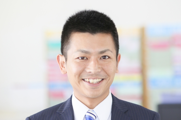 萩店_営業スタッフ_坂田 博之