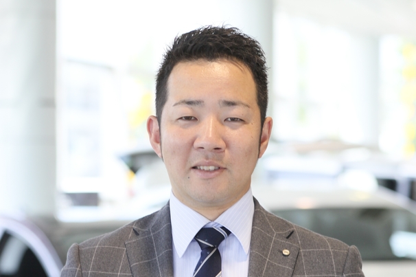 宇部店_営業スタッフ_山崎 竜二